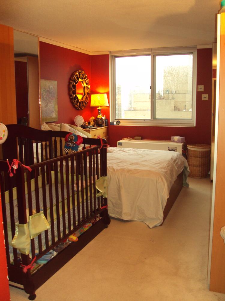 King-sized Bedroom