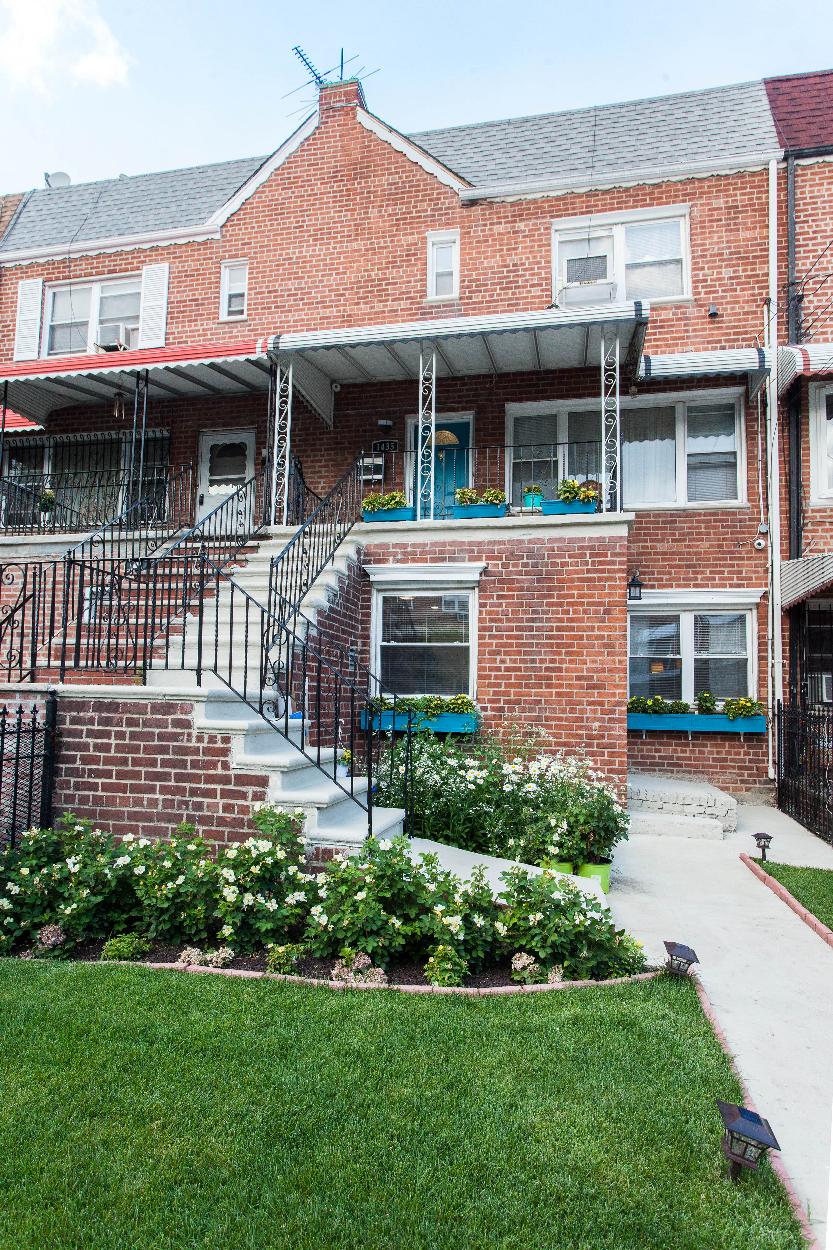 Exterior: Well manicured lawn and garden for rich curb appeal to welcome you home